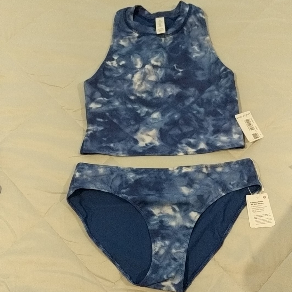Lululemon Tie Dye swim set with tags